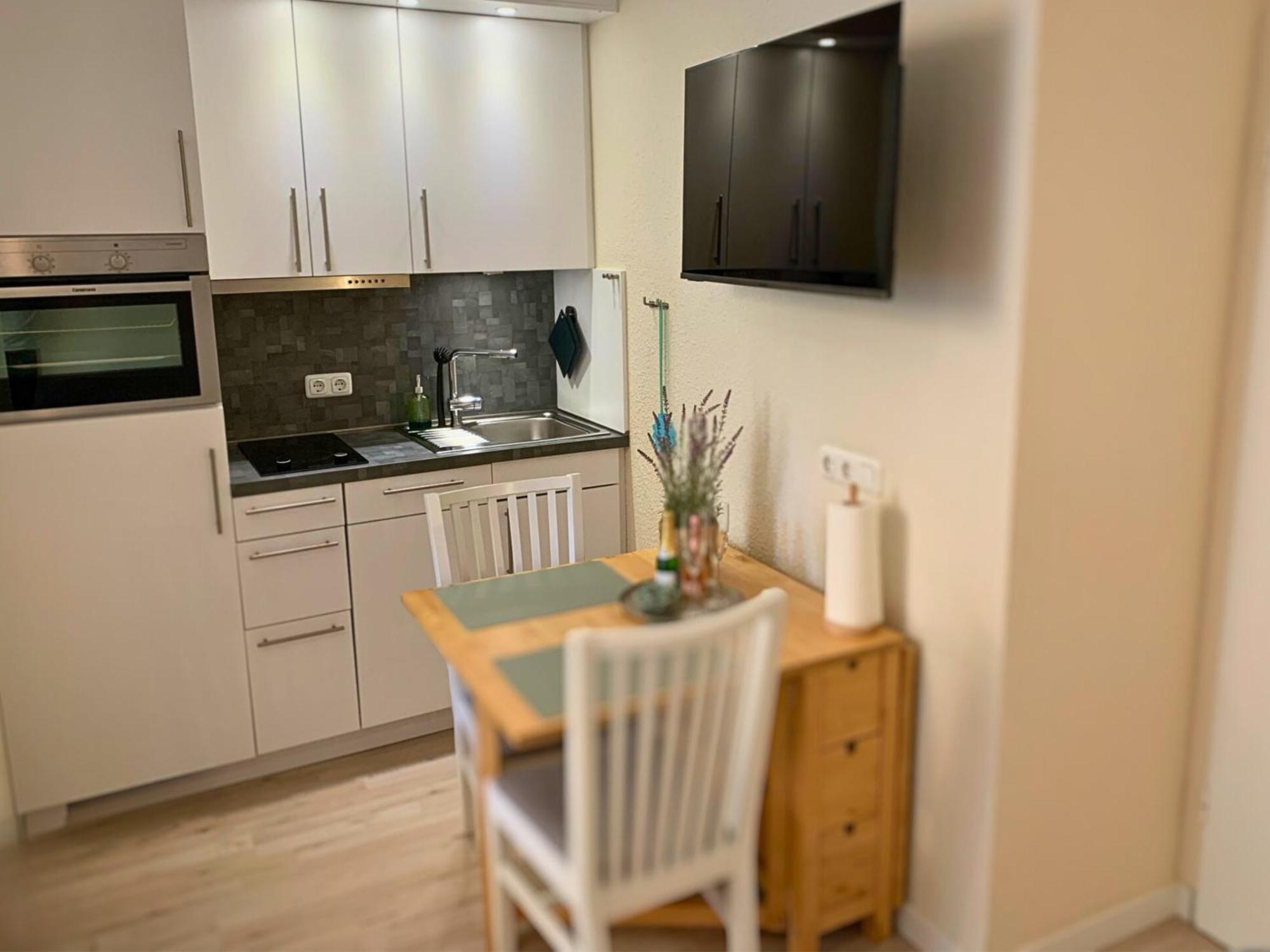 Duhnentraum Bestlage Am Sandstrand, Balkon,Meerblick, Parkplatz, Aufzug, Wlan, Bettwaesche,Handtuecher,Netflix Uvm Cuxhaven Luaran gambar